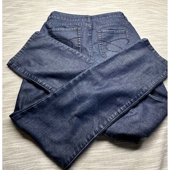 Chico's Platinum Denim Dark Blue Size 0.5.  Ultimate Fit Slim Leg - Picture 1 of 5